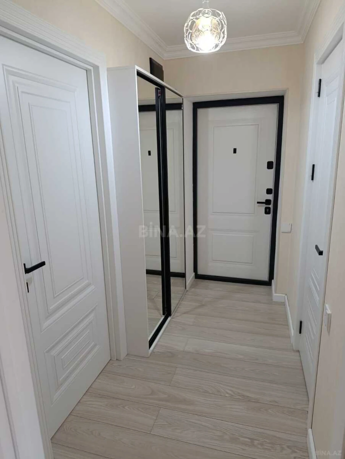 Satılır 3 otaqlı mənzil 75 m²