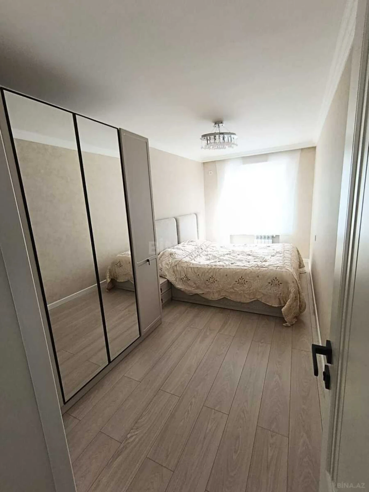 Satılır 3 otaqlı mənzil 75 m²