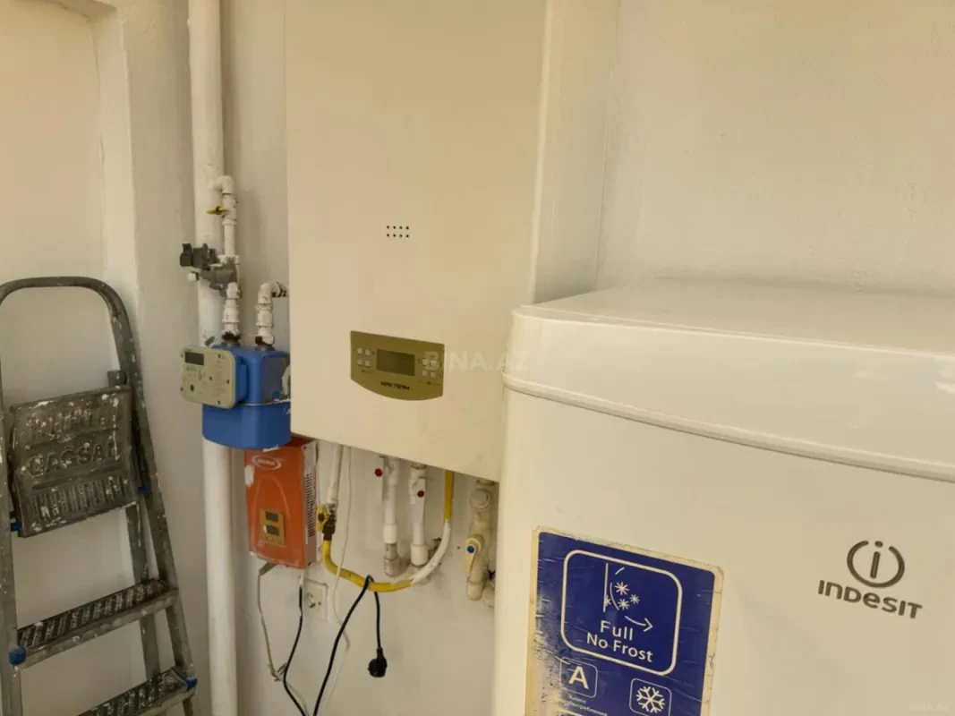 Kirayə verilir 2 otaqlı mənzil 70 m²
