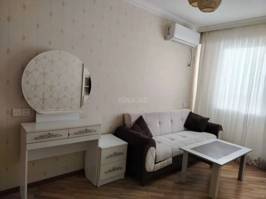 Kirayə verilir 2 otaqlı mənzil 57 m²