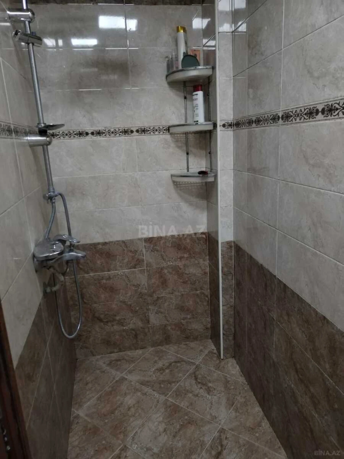 Kirayə verilir 2 otaqlı mənzil 57 m²