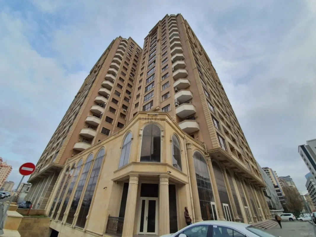 Kirayə verilir 2 otaqlı mənzil 70 m²