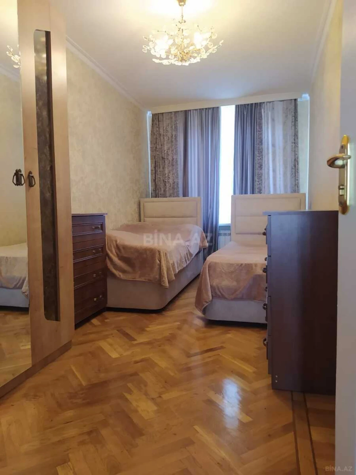 Kirayə verilir 2 otaqlı mənzil 65 m²