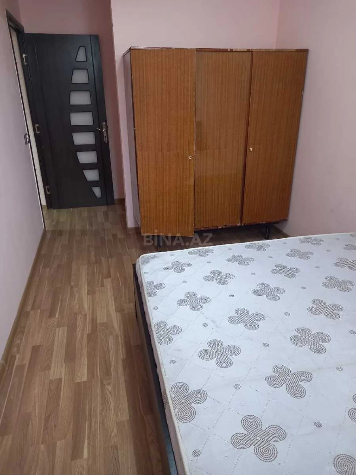 Kirayə verilir 2 otaqlı mənzil 45 m²