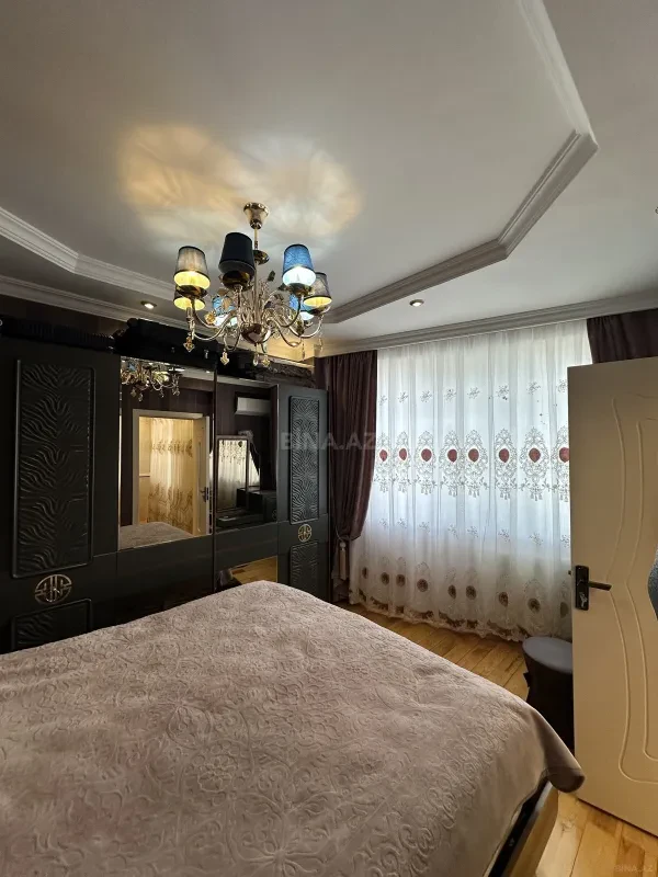Satılır 3 otaqlı mənzil 76 m²