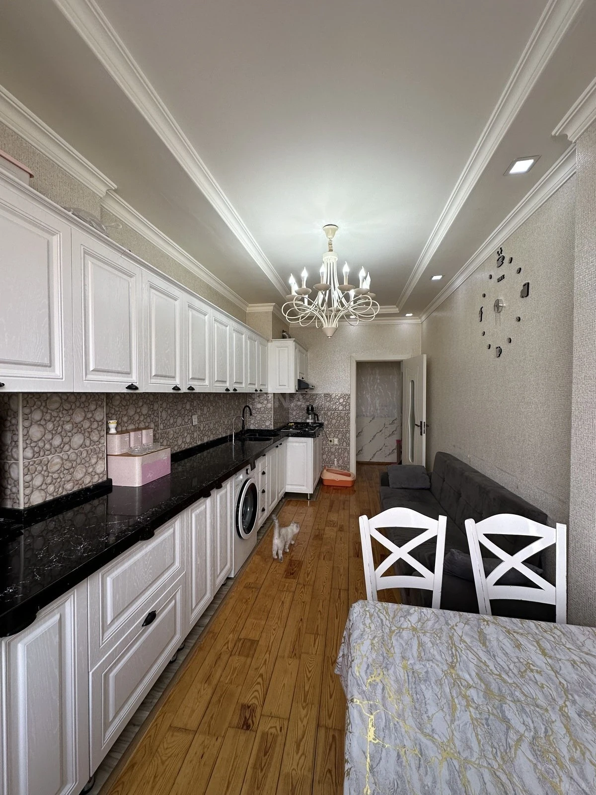 Satılır 3 otaqlı mənzil 76 m²