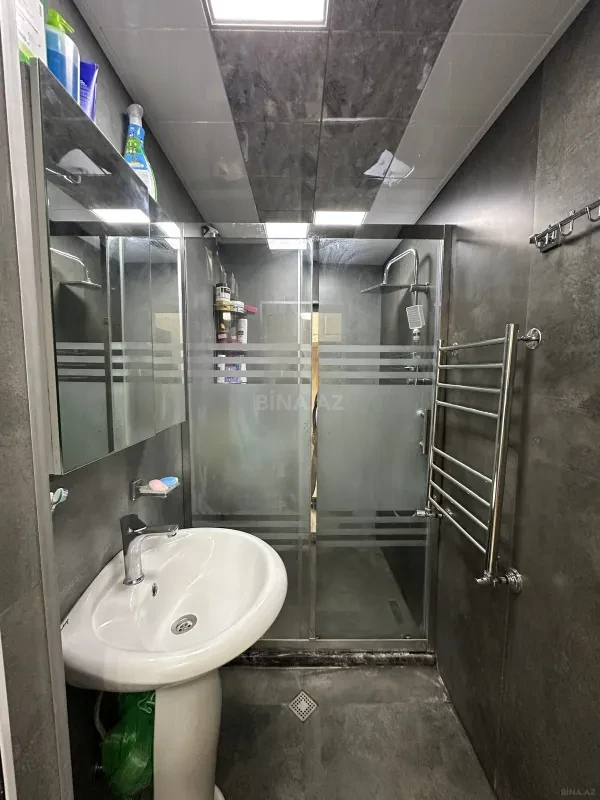 Satılır 3 otaqlı mənzil 76 m²