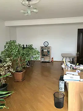 Kirayə verilir 3 otaqlı ofis 150 m²