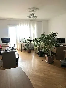 Kirayə verilir 3 otaqlı ofis 150 m²