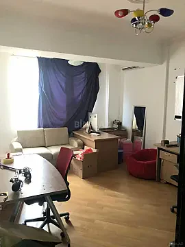 Kirayə verilir 3 otaqlı ofis 150 m²