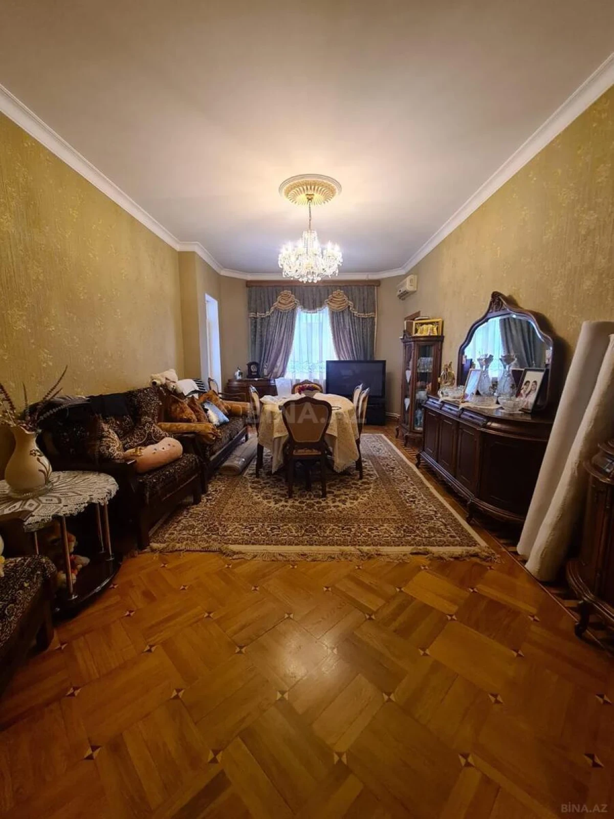Satılır 3 otaqlı mənzil 90 m²