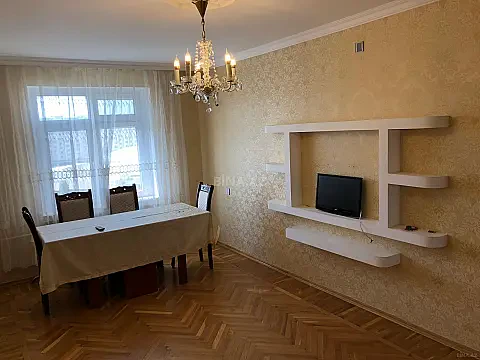Satılır 5 otaqlı mənzil 125 m² — Bakı 5 otaq 125.00 m²
