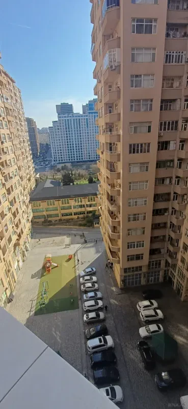 Kirayə verilir 2 otaqlı mənzil 500 m²