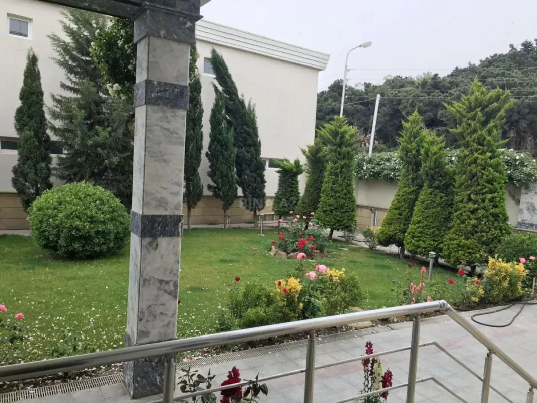 Kirayə verilir 6 otaqlı həyət evi 280 m²