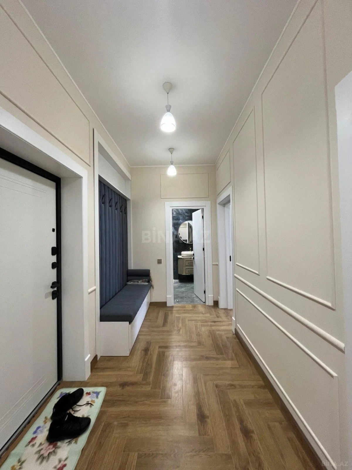 Kirayə verilir 3 otaqlı mənzil 121 m²