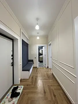 Kirayə verilir 3 otaqlı mənzil 121 m²
