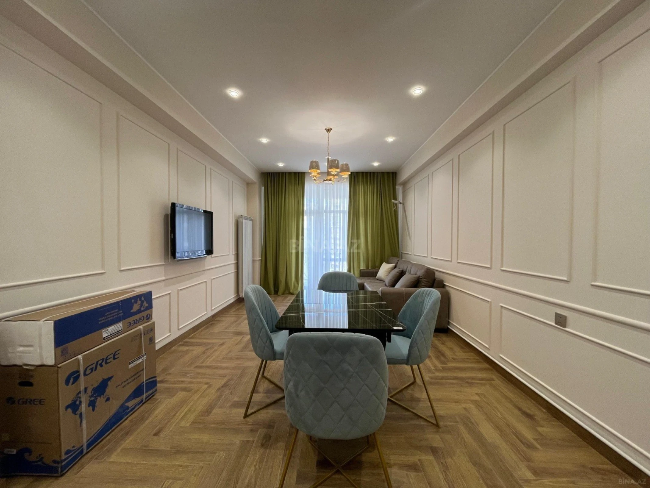 Kirayə verilir 3 otaqlı mənzil 121 m²