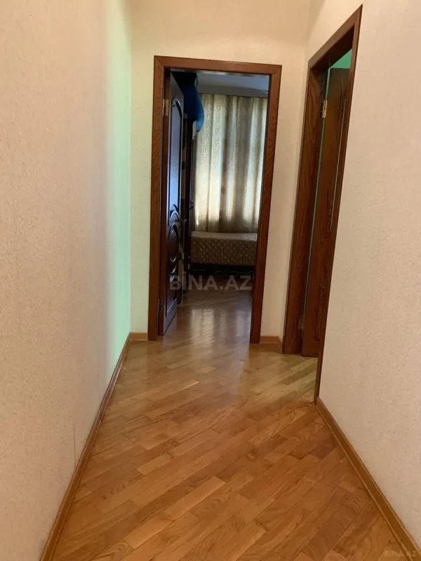 Satılır 3 otaqlı mənzil 118 m²