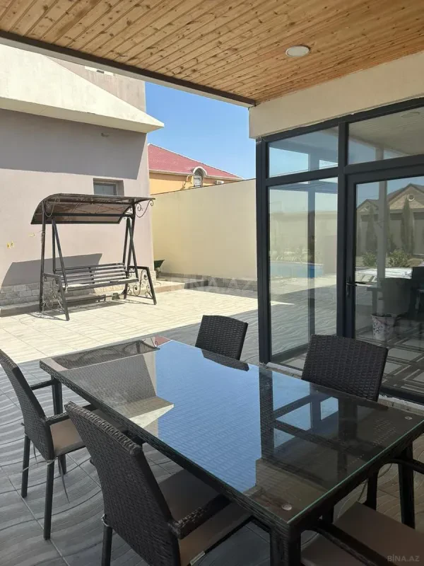 Kirayə verilir 5 otaqlı həyət evi 250 m²