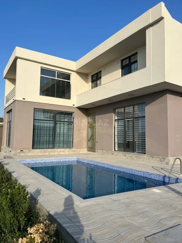 Kirayə verilir 5 otaqlı həyət evi 250 m²