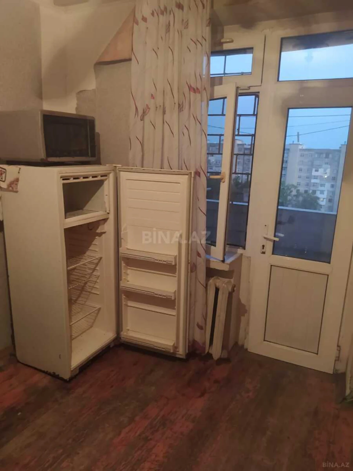 Satılır 3 otaqlı mənzil 90 m²