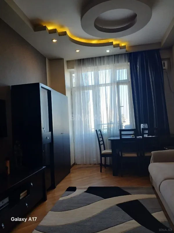 Kirayə verilir 2 otaqlı mənzil 60 m²