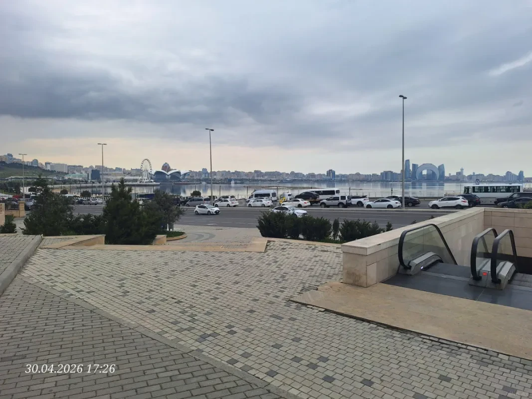 Kirayə verilir 1 otaqlı mənzil 38 m²