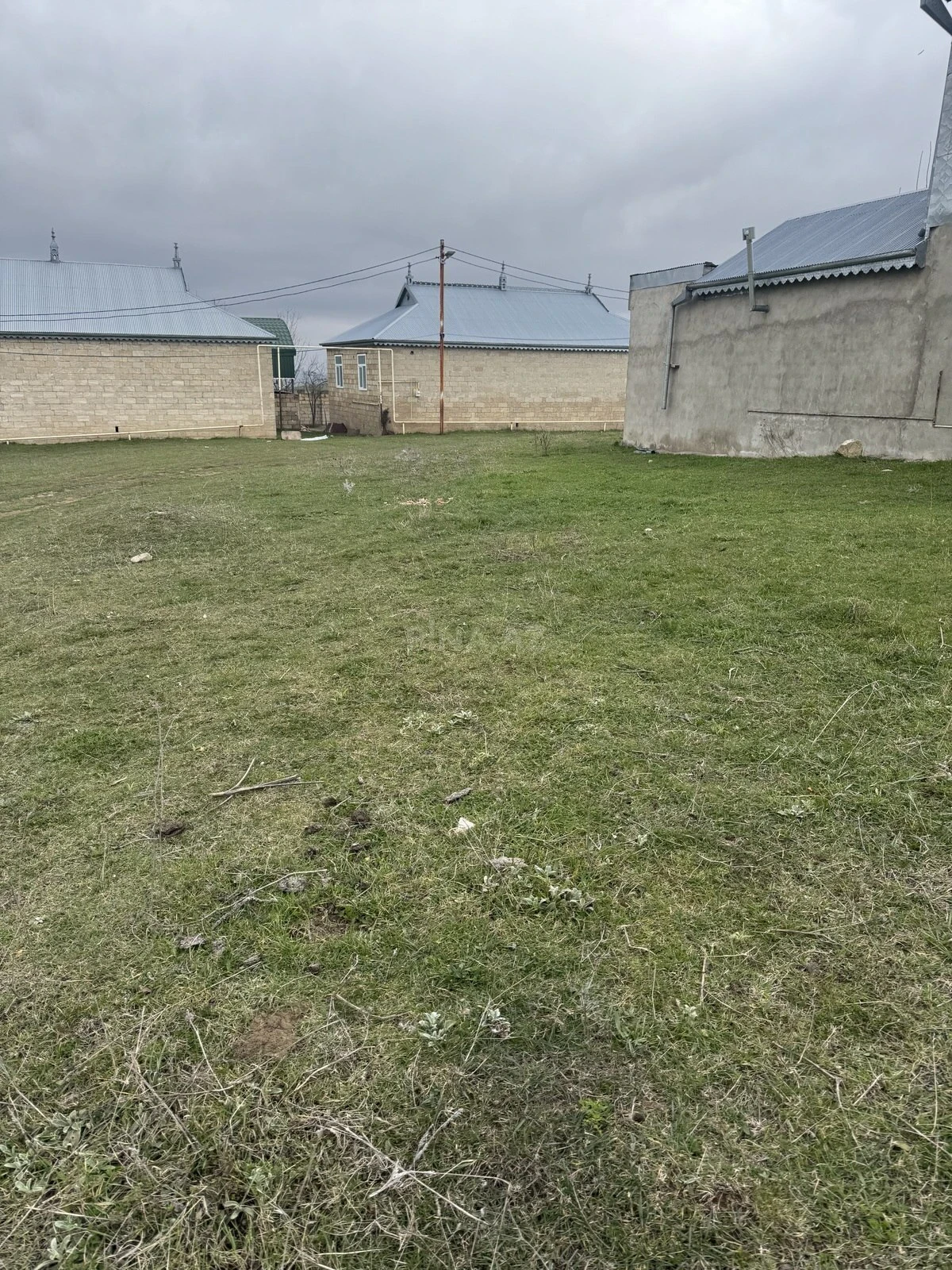 Satılır torpaq sahəsi 4 m²
