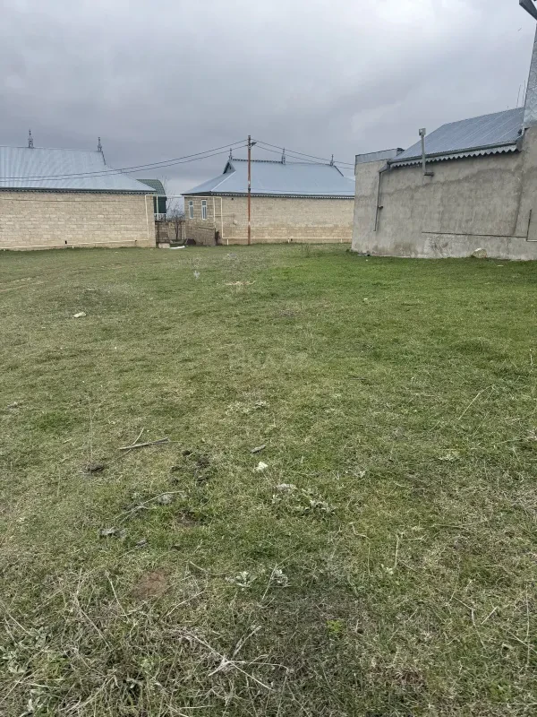 Satılır torpaq sahəsi 4 m²