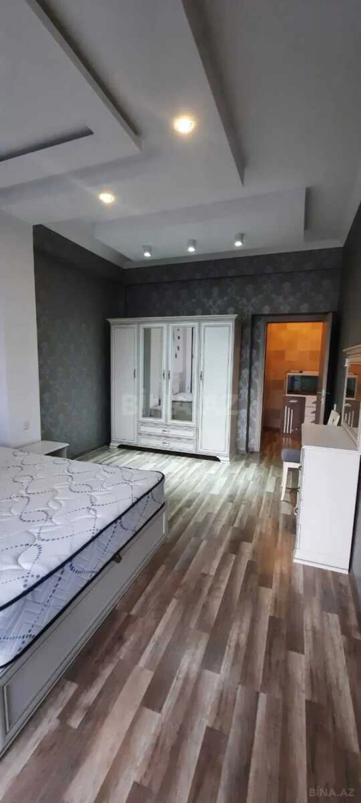 Kirayə verilir 3 otaqlı mənzil 90 m²