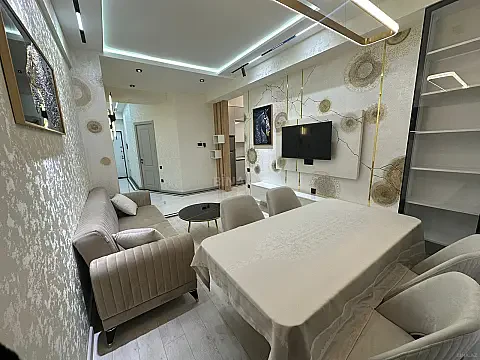 Kirayə verilir 2 otaqlı mənzil 70 m² — Bakı, Xətai 2 otaq 70.00 m²