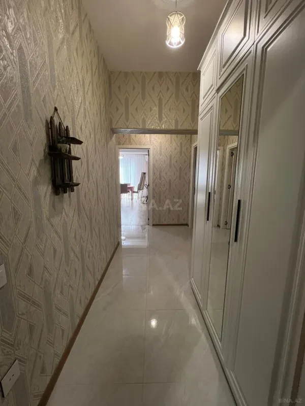 Kirayə verilir 2 otaqlı mənzil 75 m²