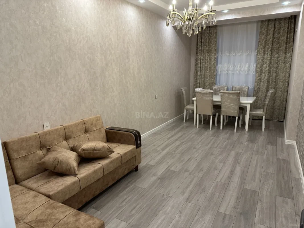 Kirayə verilir 2 otaqlı mənzil 60 m²