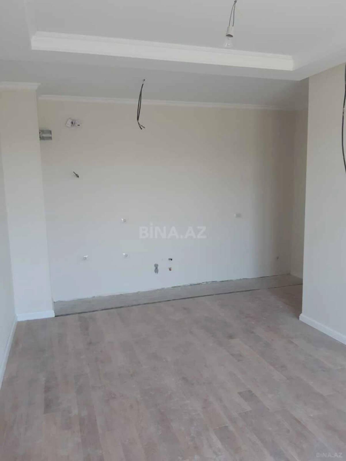 Satılır 3 otaqlı mənzil 75 m²