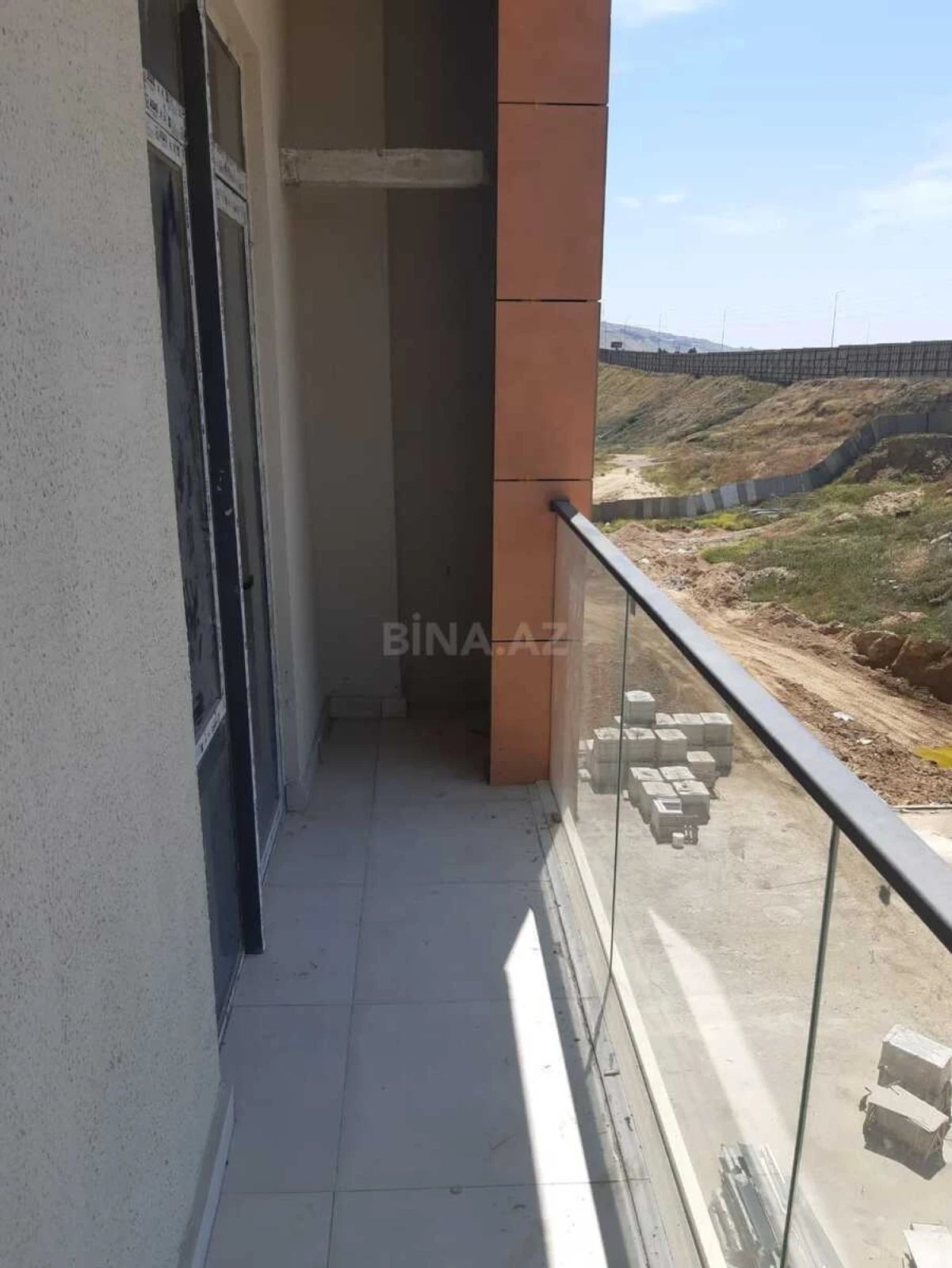 Satılır 3 otaqlı mənzil 75 m²