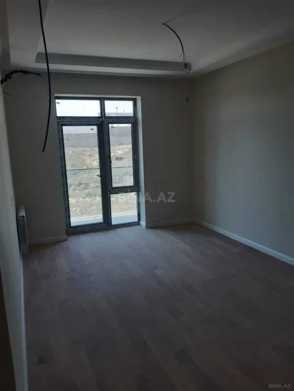 Satılır 3 otaqlı mənzil 75 m²