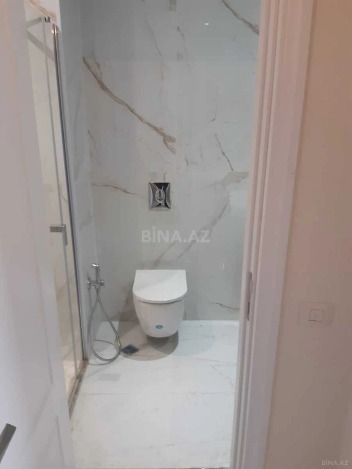 Satılır 3 otaqlı mənzil 75 m²