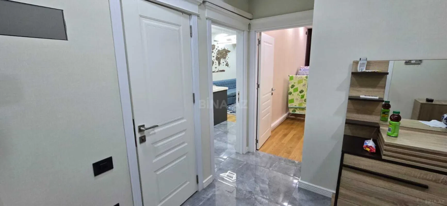 Satılır 3 otaqlı mənzil 82 m²