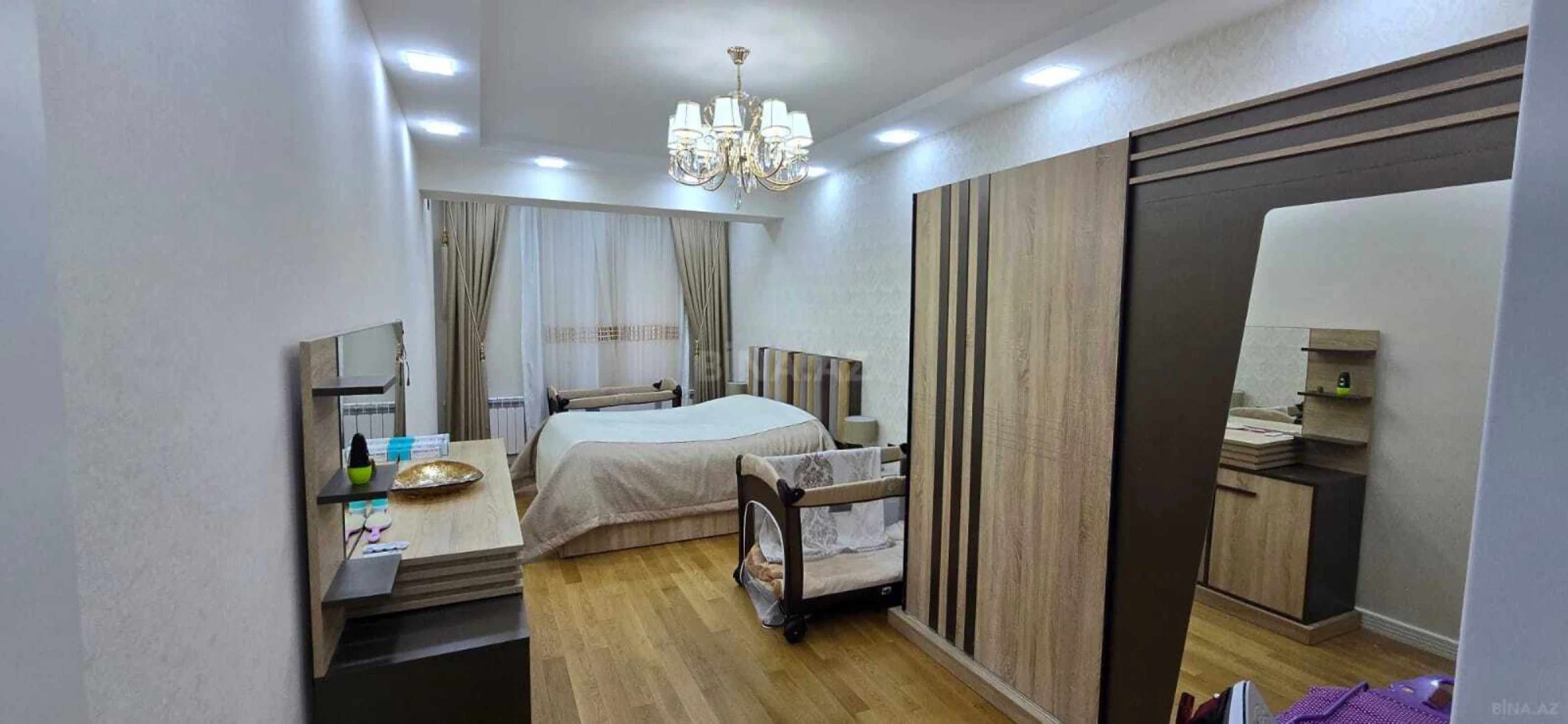 Satılır 3 otaqlı mənzil 82 m²