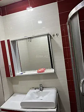 Kirayə verilir 2 otaqlı mənzil 63 m²