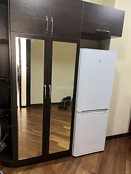 Kirayə verilir 2 otaqlı mənzil 63 m²