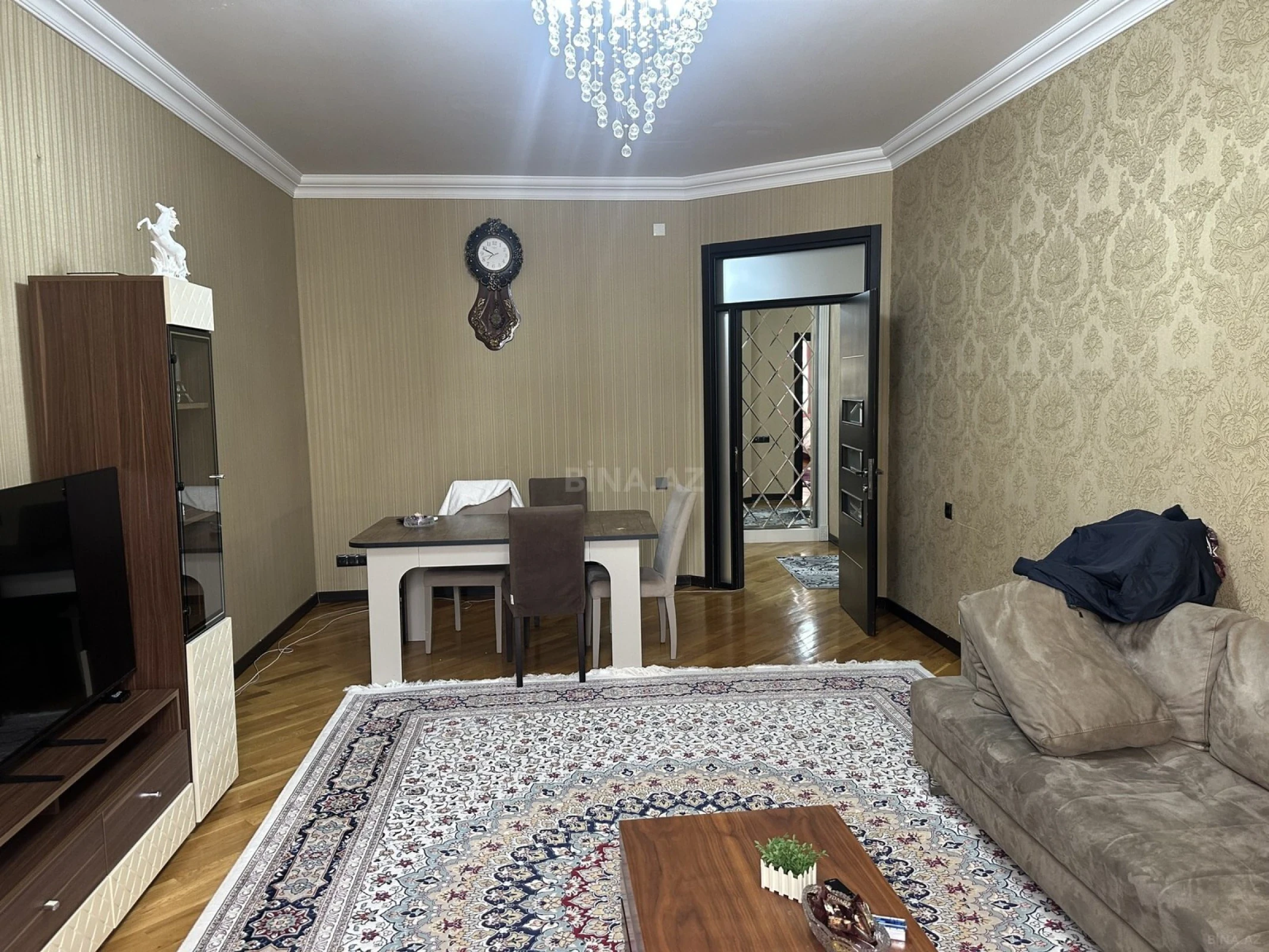 Satılır 3 otaqlı mənzil 100 m²