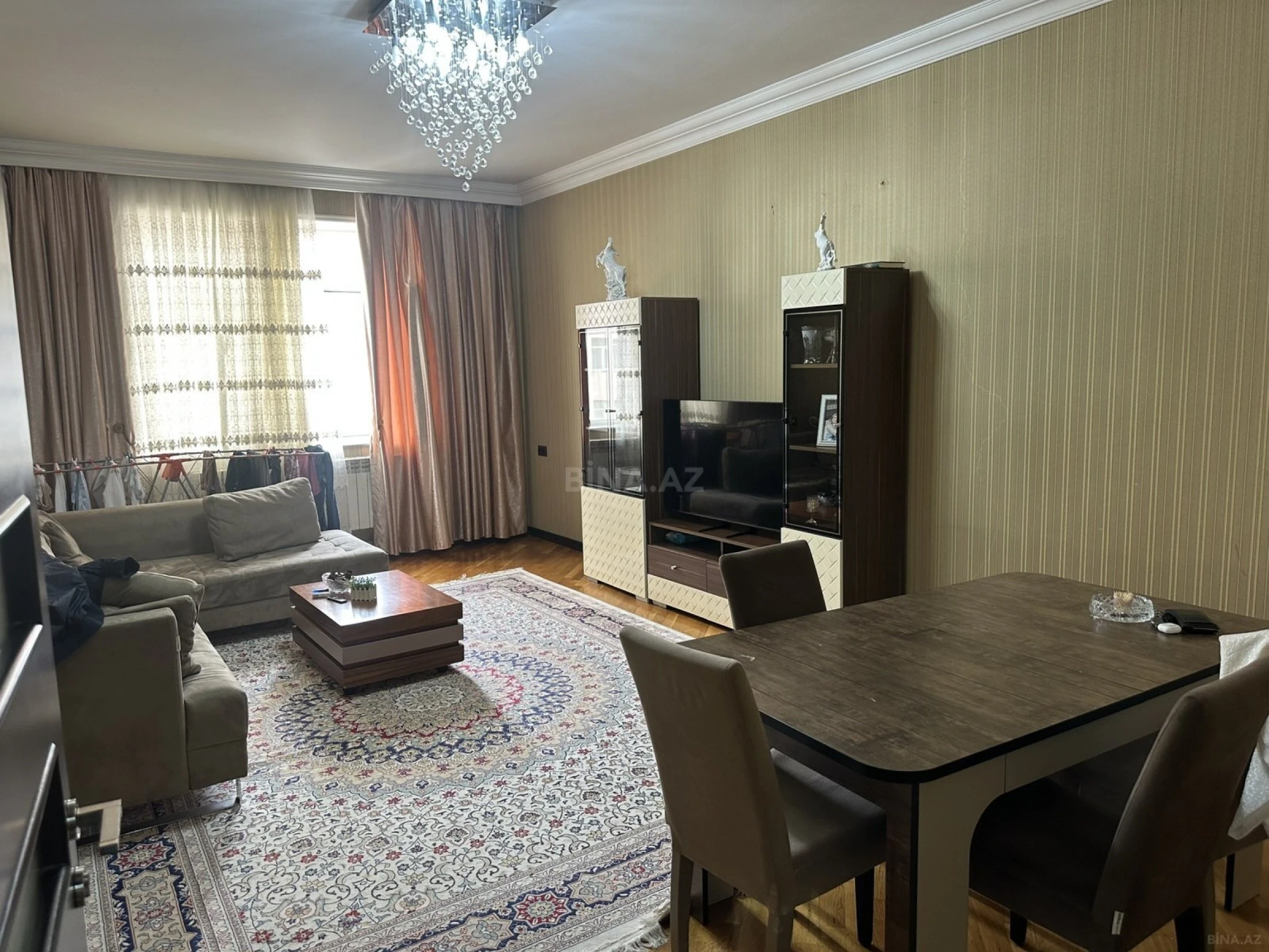 Satılır 3 otaqlı mənzil 100 m²
