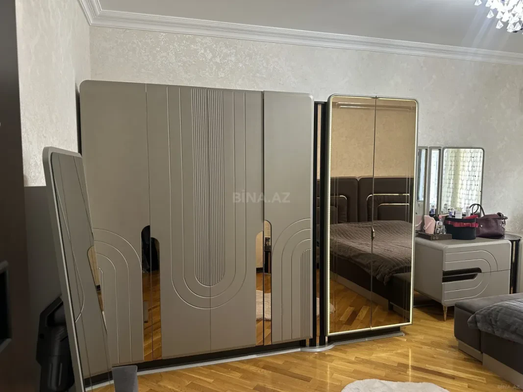 Satılır 3 otaqlı mənzil 100 m²