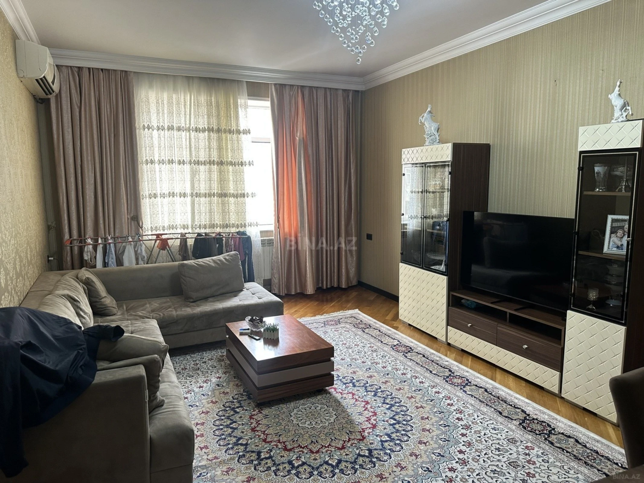 Satılır 3 otaqlı mənzil 100 m²
