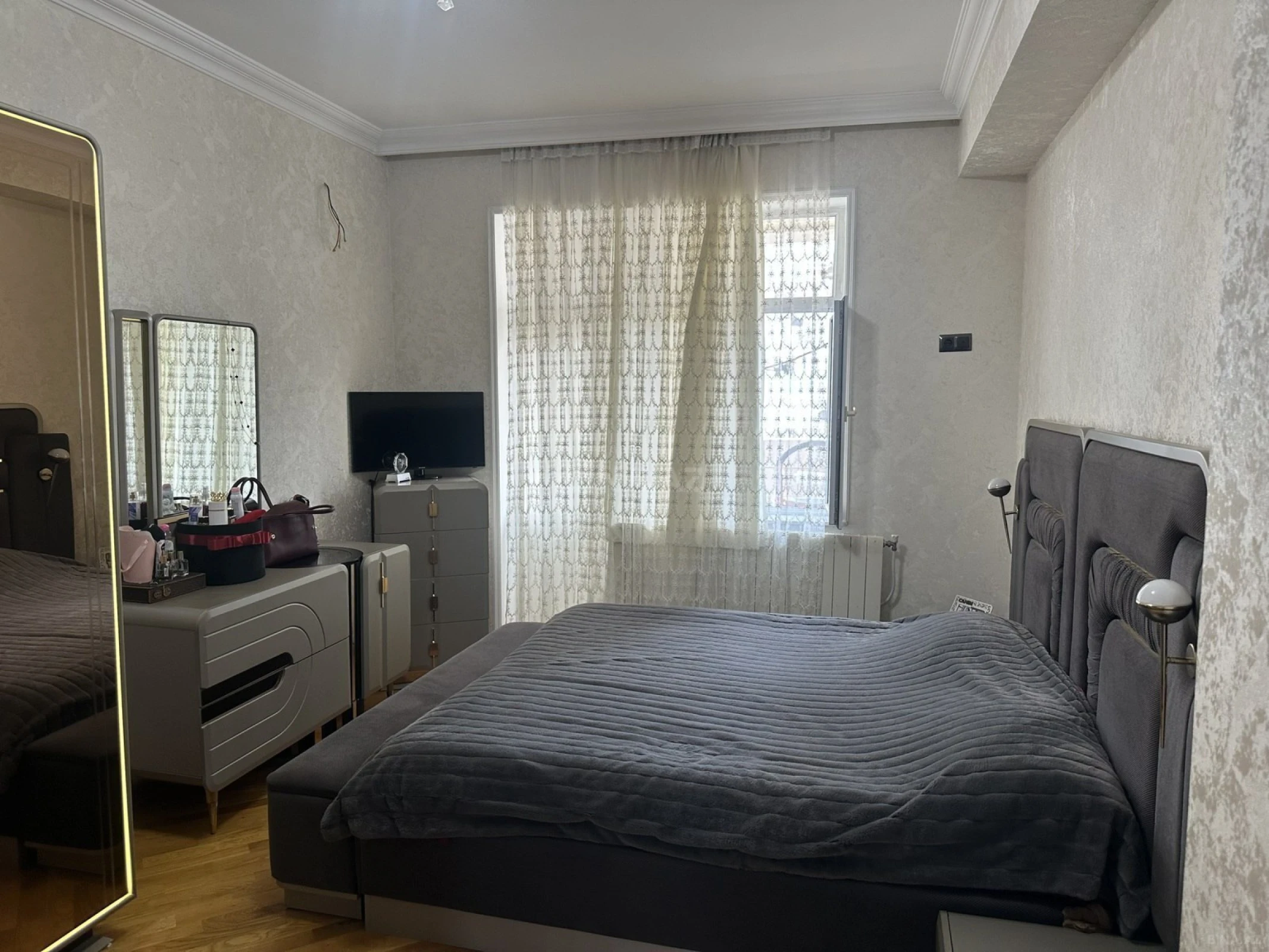 Satılır 3 otaqlı mənzil 100 m²