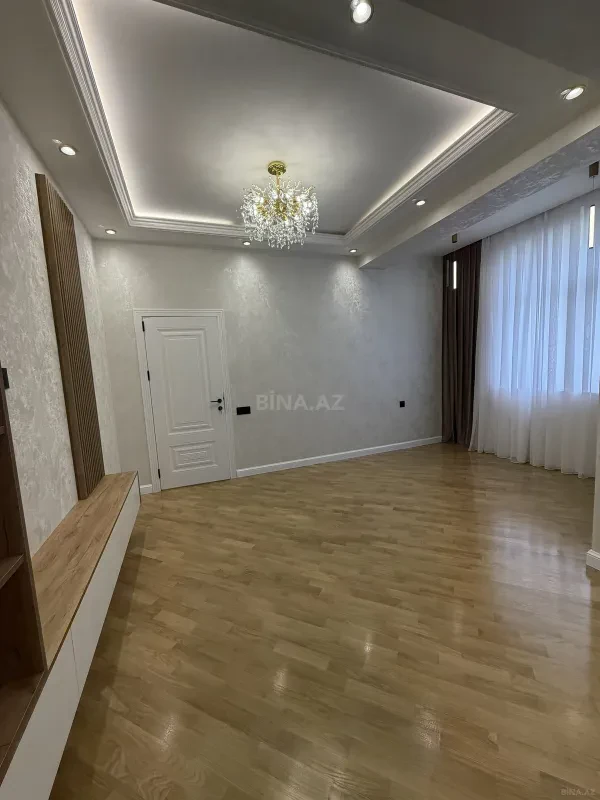 Satılır 3 otaqlı mənzil 103 m²