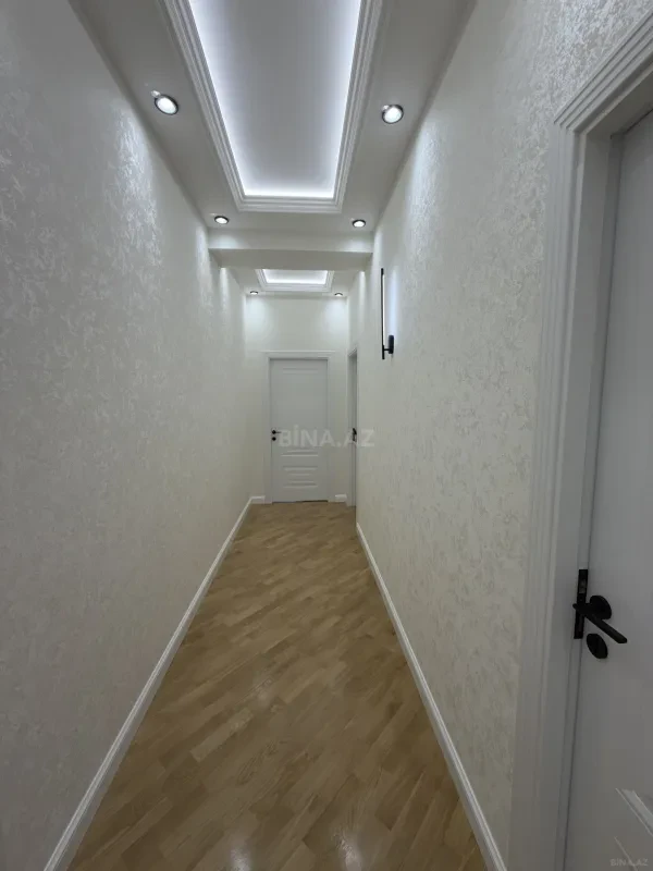 Satılır 3 otaqlı mənzil 103 m²