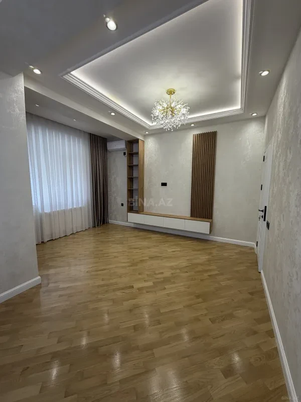Satılır 3 otaqlı mənzil 103 m²