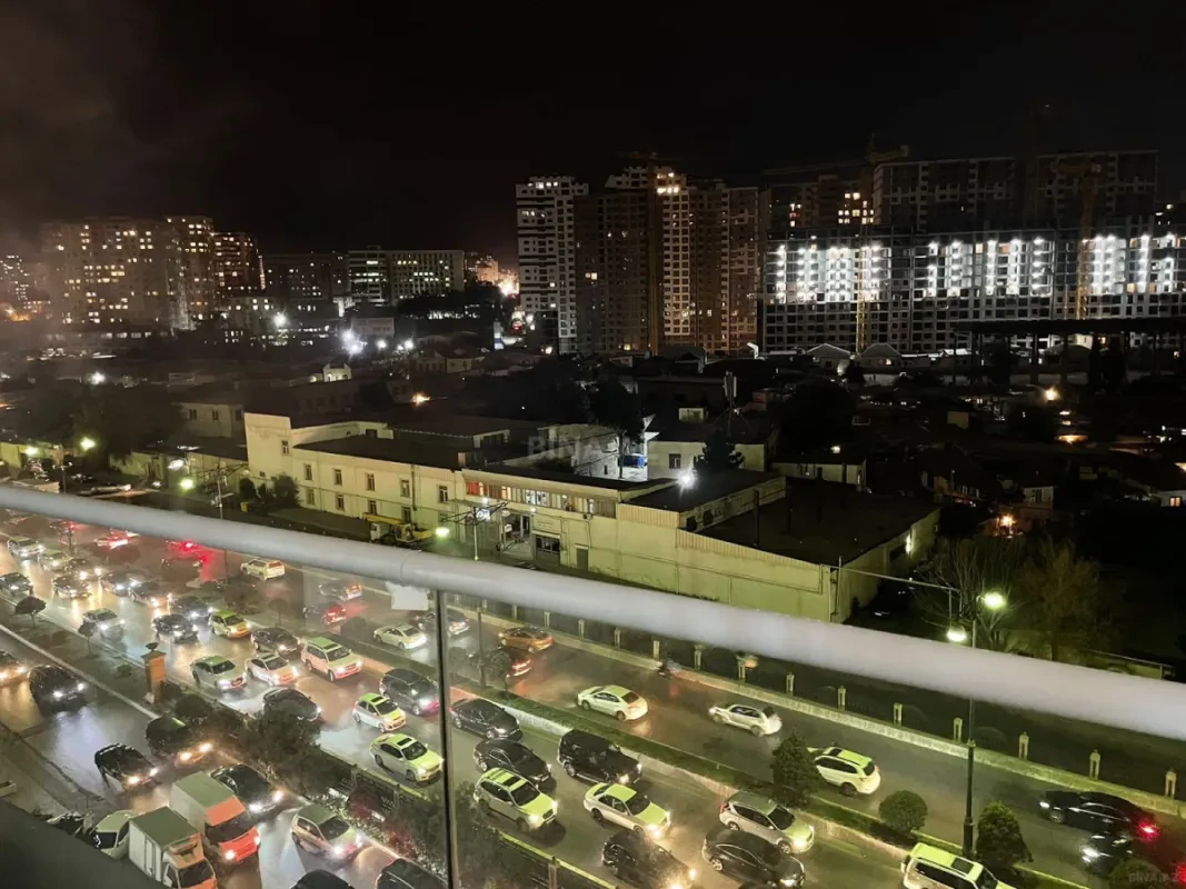 Kirayə verilir 3 otaqlı mənzil 107 m²